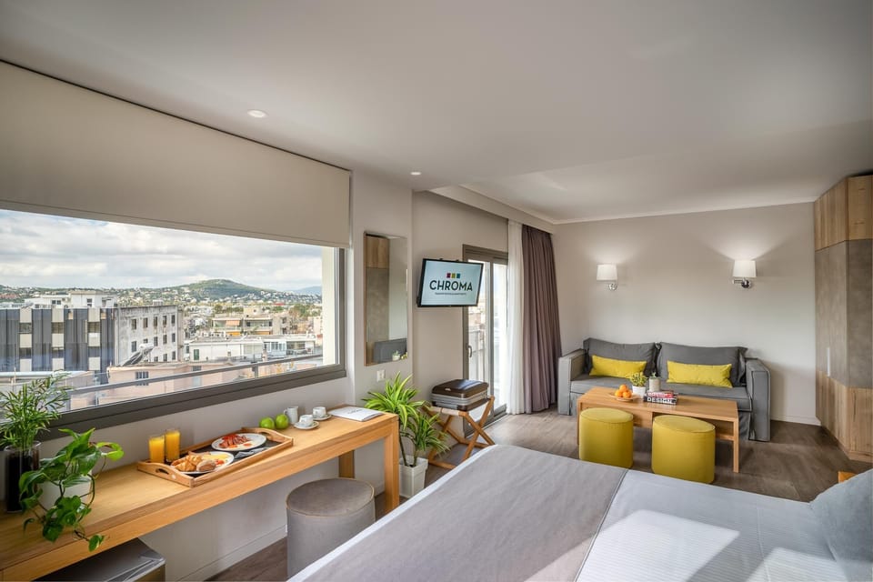 Penthouse Suite with City View | 1 bedroom, premium bedding, pillowtop beds, in-room safe