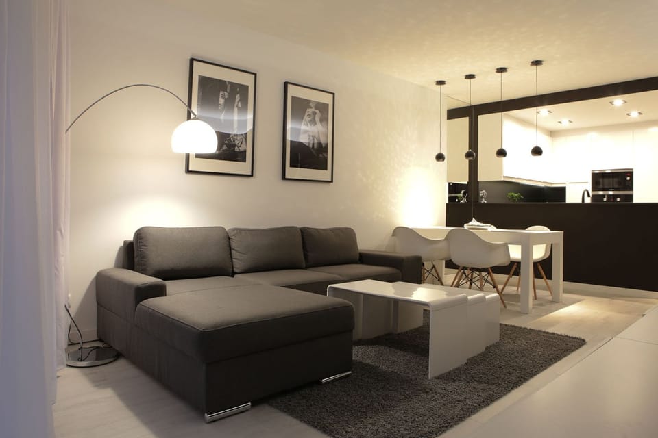 Elite Apartment (Vip) | Living area | Flat-screen TV