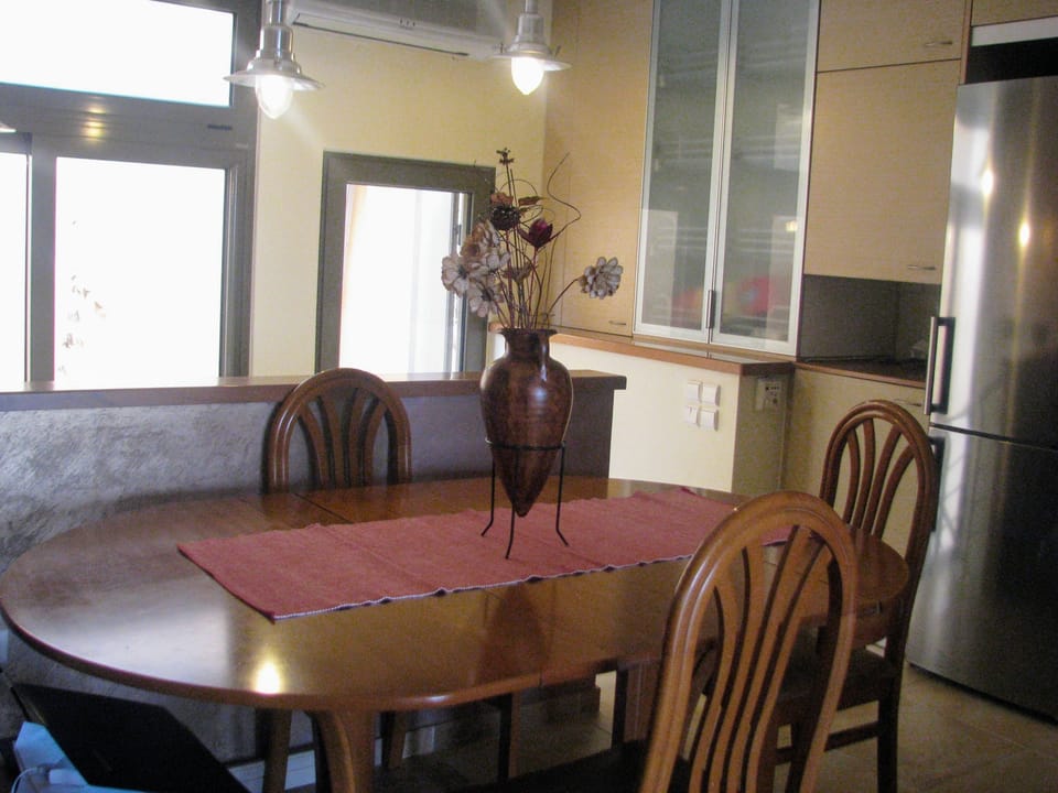 Villa | In-room dining