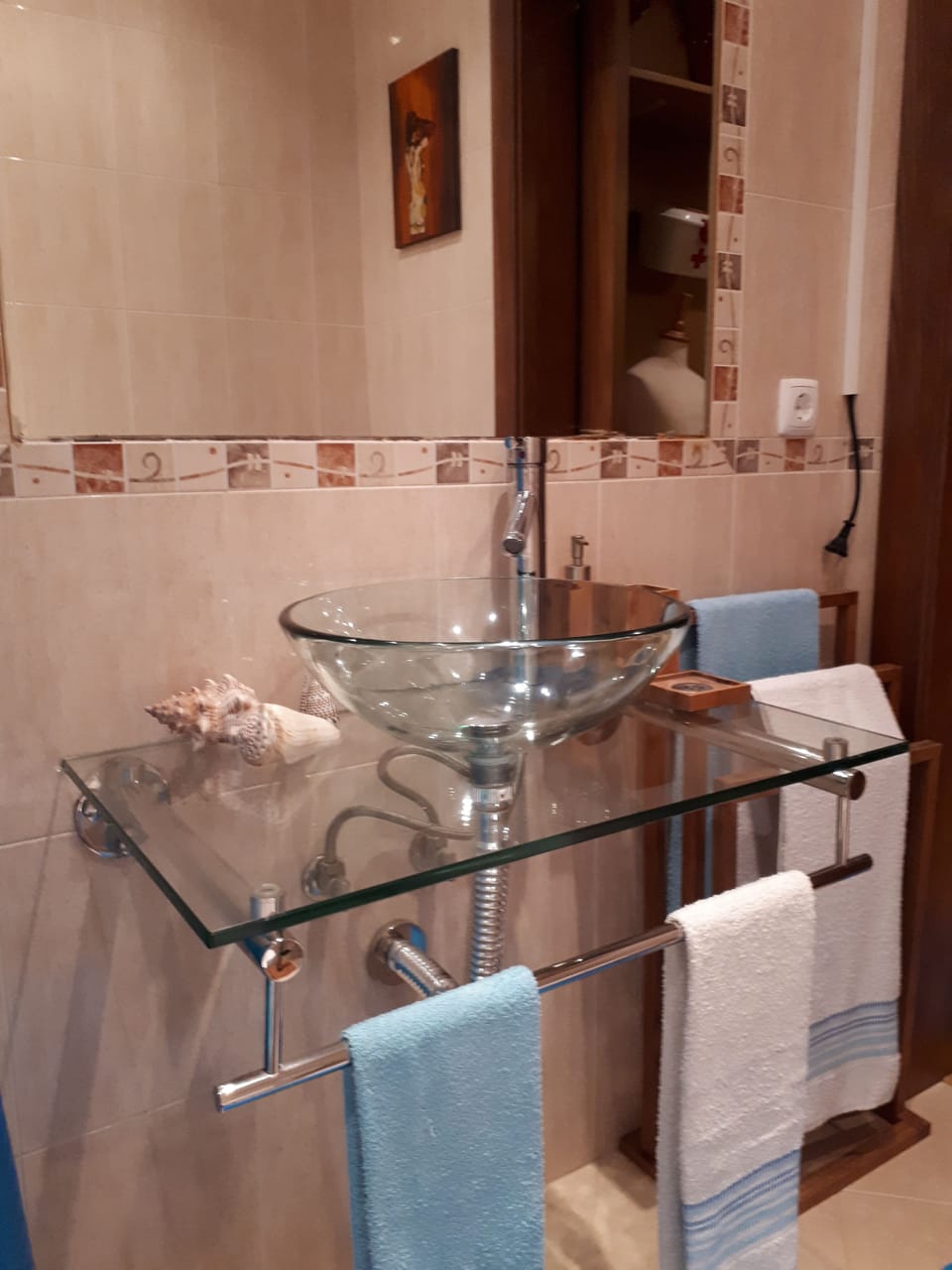 Double Room, Terrace, Mountain View | Bathroom | Free toiletries, hair dryer, bidet, towels