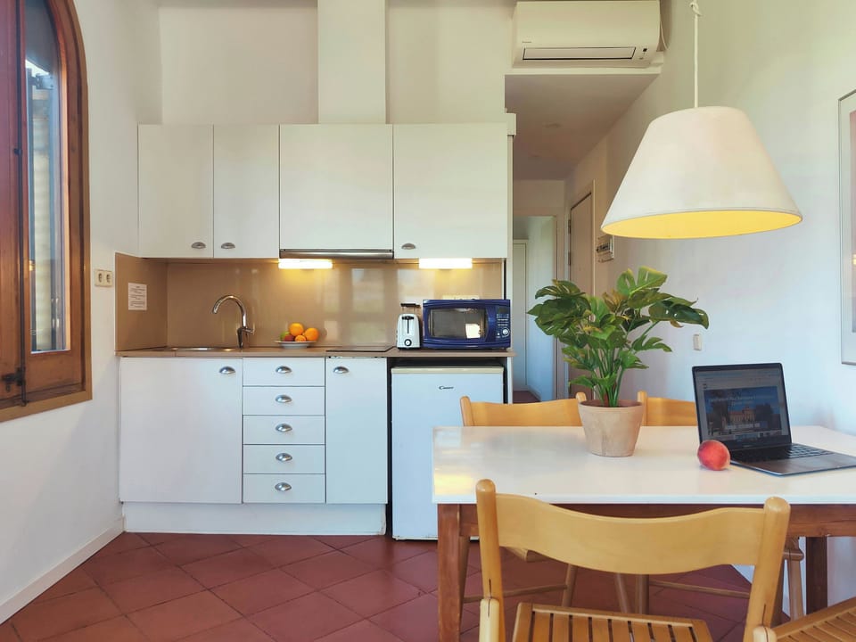 High-speed Wi-Fi, ideal for remote workers