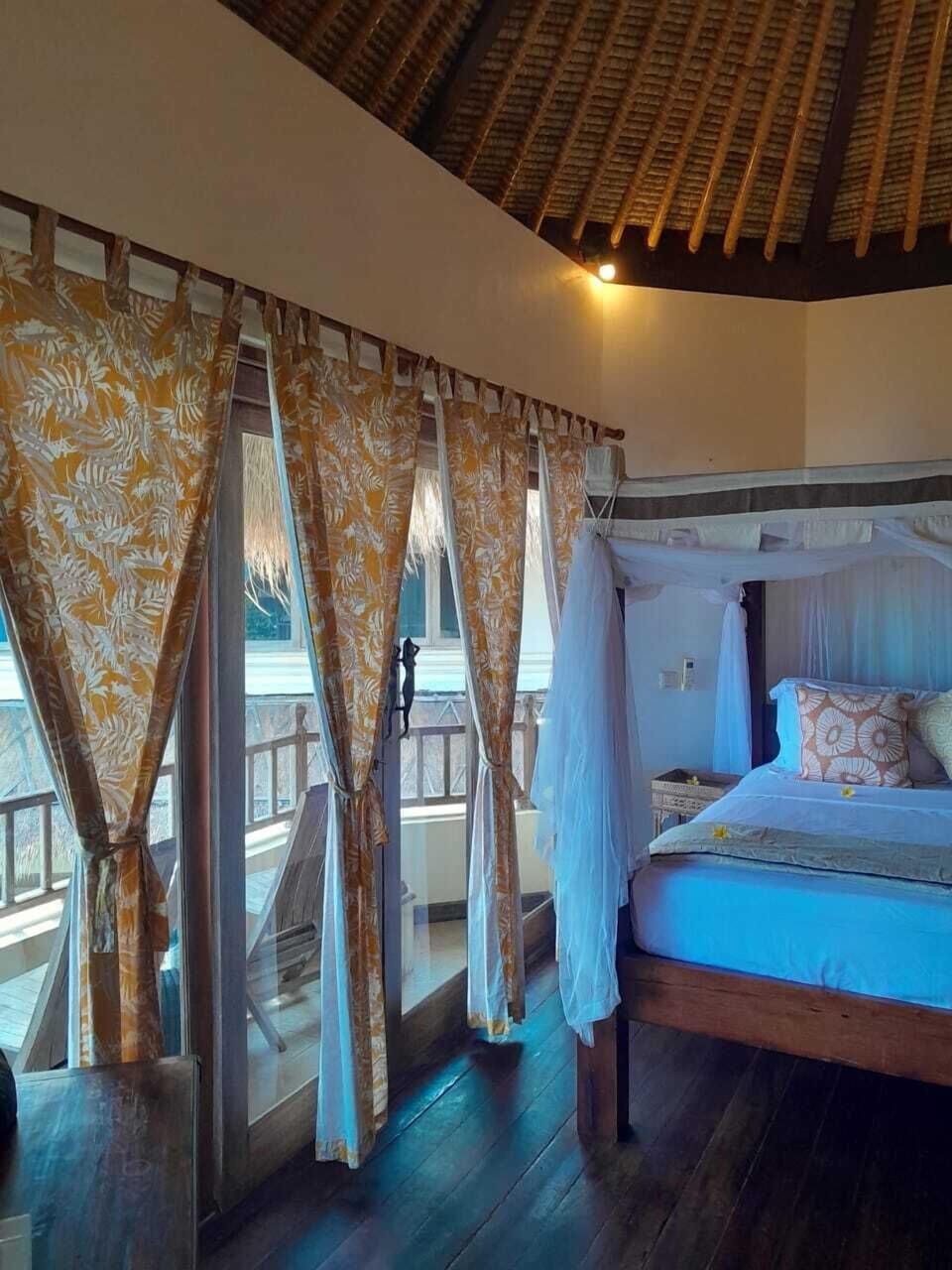 Villa, 2 Bedrooms | In-room safe, desk, WiFi (free), bed sheets