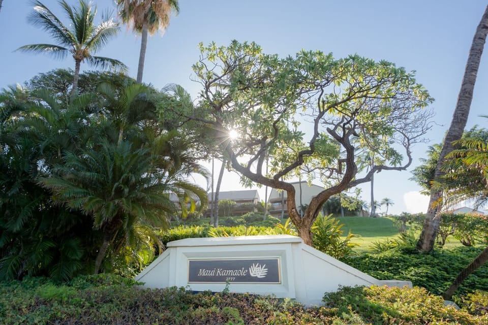 Entrance to Maui Kamaole
