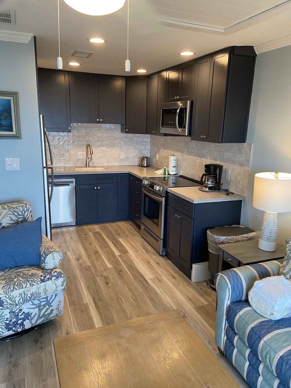 Newly remodeled kitchen
All upgrades 