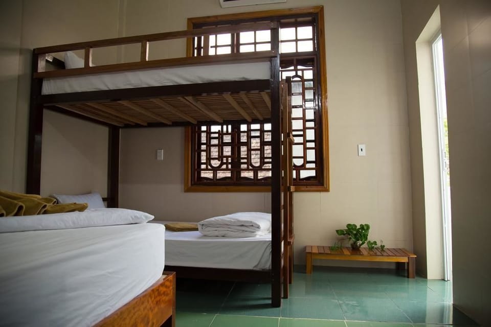 Family Quadruple Room | Soundproofing, free WiFi, bed sheets