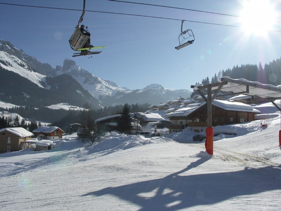 Snow and ski sports