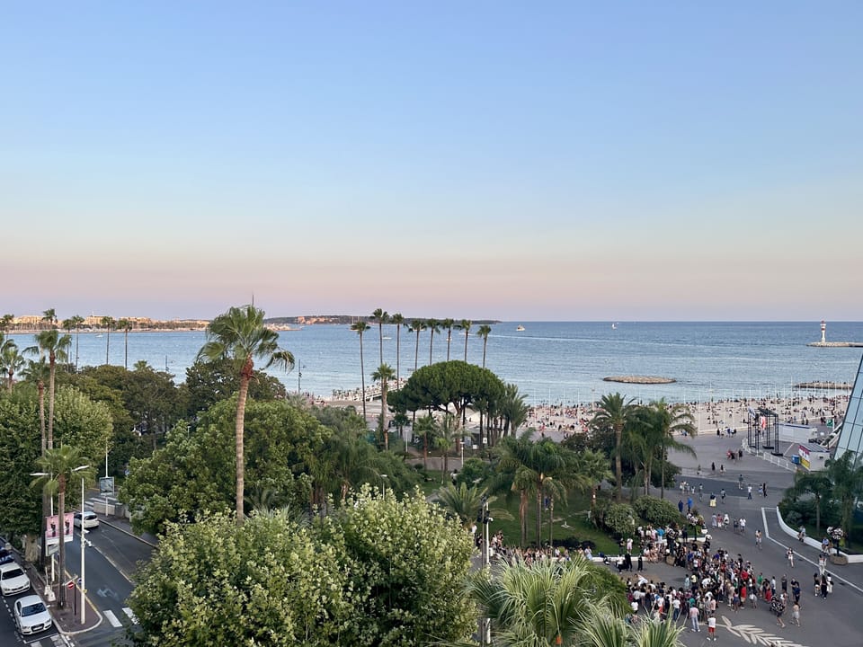 Beach/ocean view