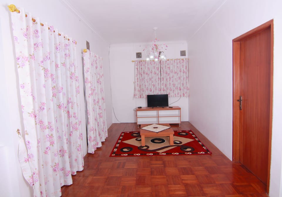 Villa, 3 Bedrooms | Television