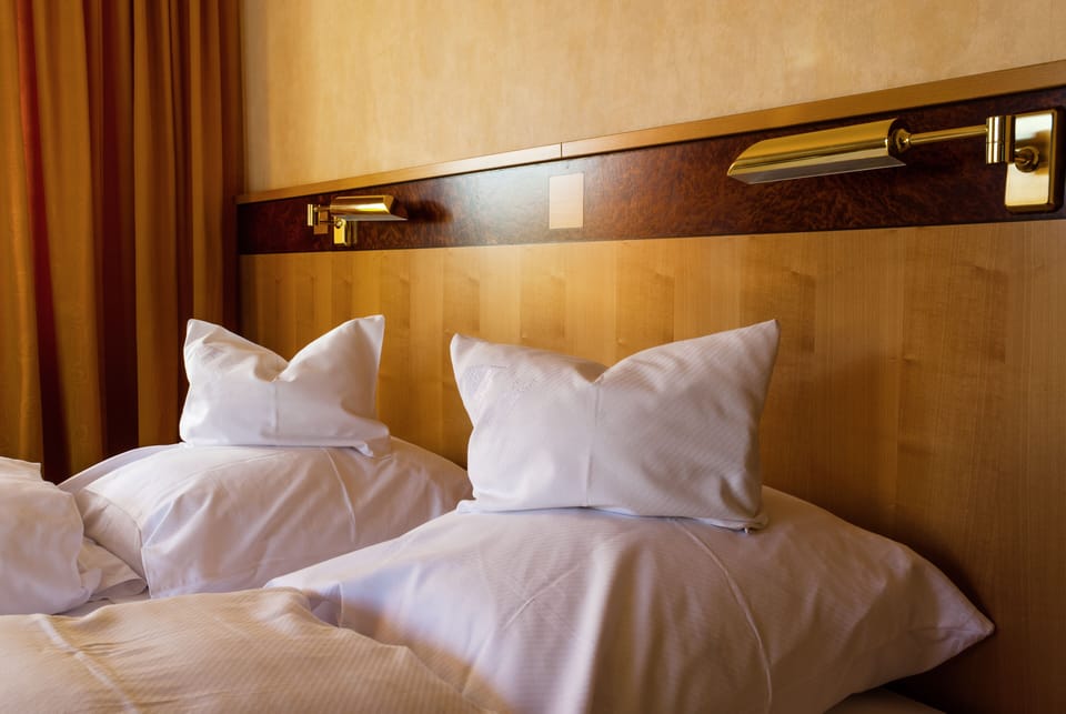 Double Room | 2 bedrooms, minibar, desk, iron/ironing board