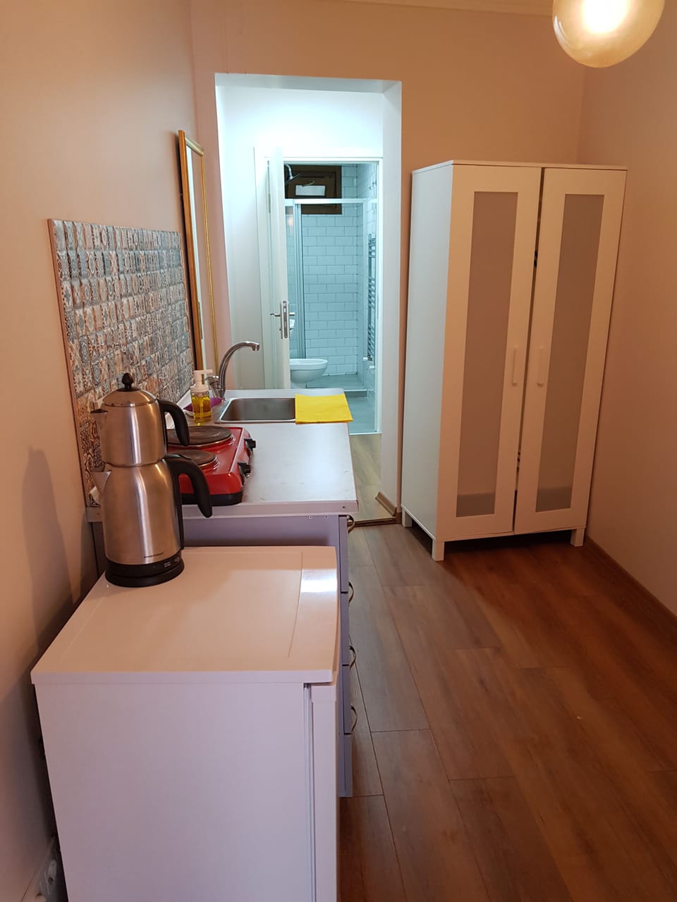 Private kitchenette