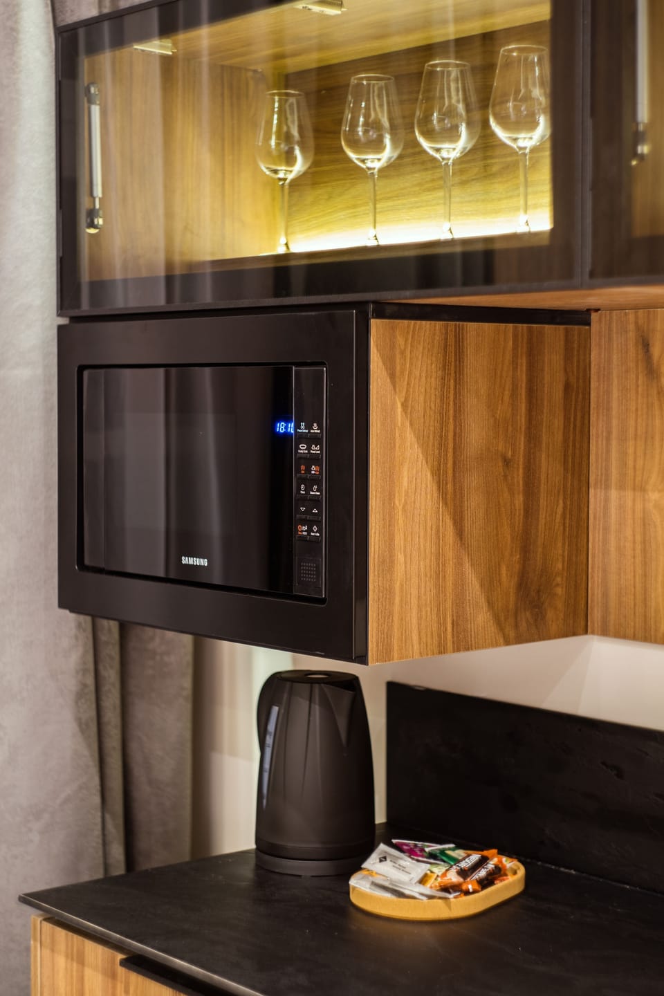 Apartment, 2 Bedrooms | Private kitchenette | Mini-fridge, cleaning supplies, freezer