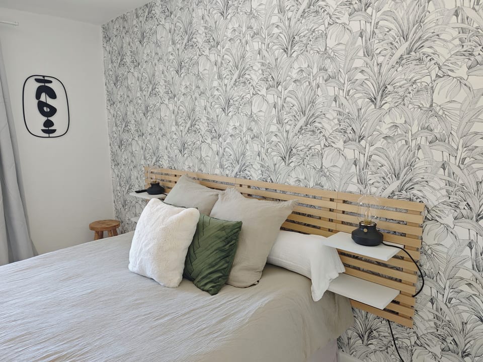 Comfort Double Room (Mimizan) | 1 bedroom, premium bedding, desk, blackout drapes