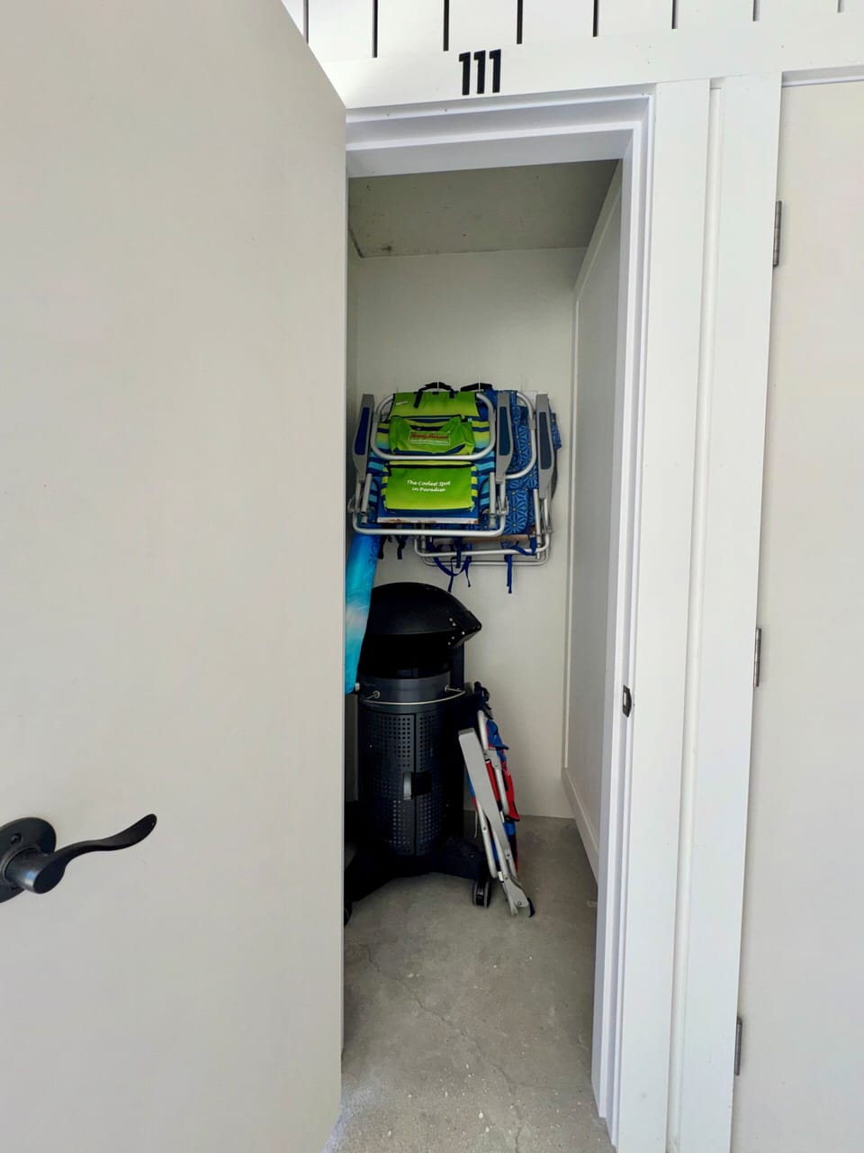 BEACH STORAGE