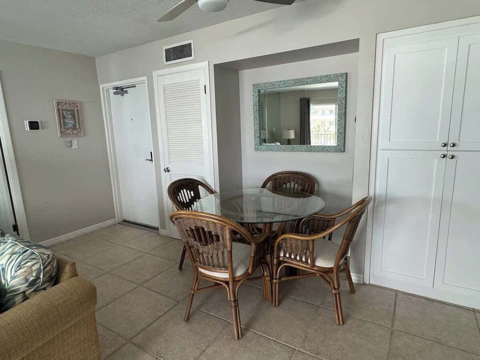 Dining area right off kitchen and living room makes family meals easy.