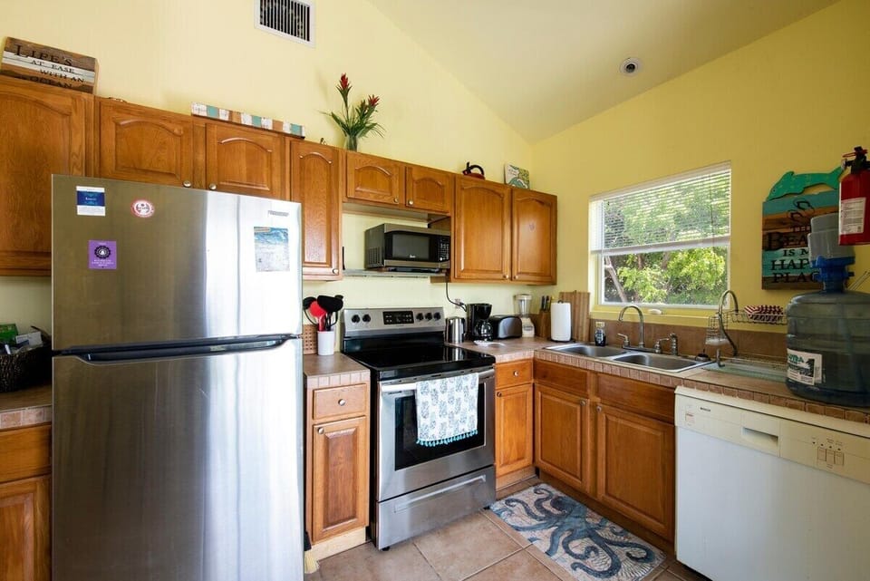Fully equipped kitchen