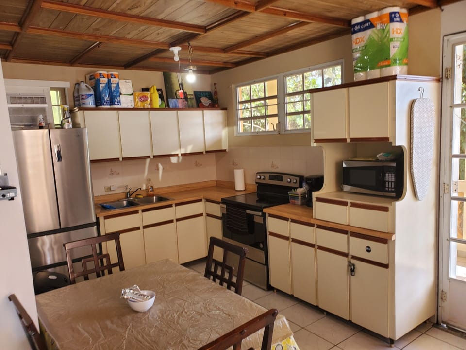 upstairs kitchen 