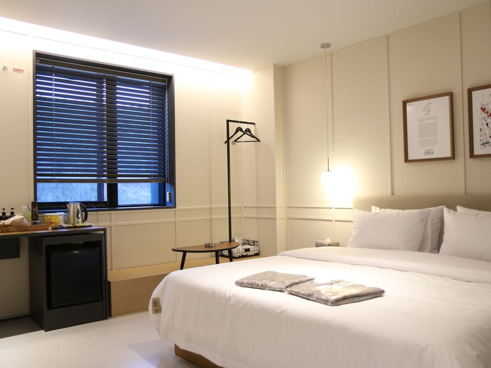 Basic Standard Room | Free WiFi