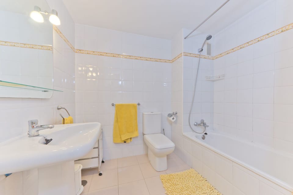 Ensuite bathroom