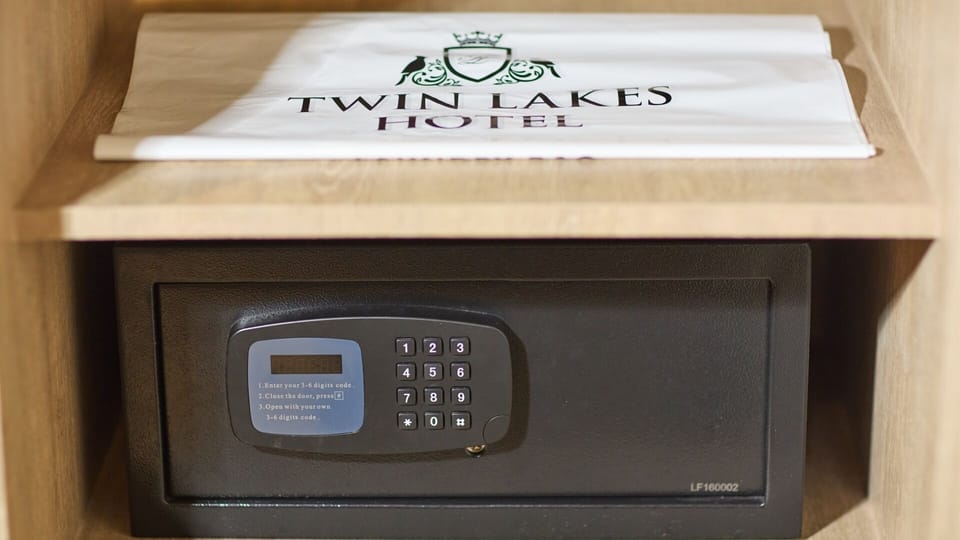 Minibar, in-room safe, desk, soundproofing