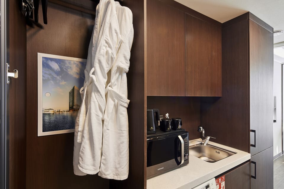 Standard Twin Room | Down comforters, blackout drapes, free WiFi, bed sheets