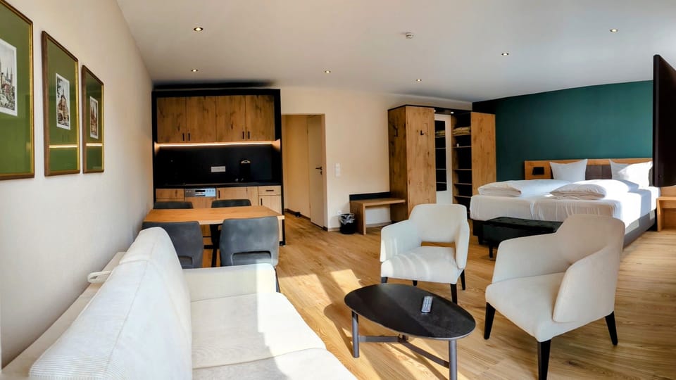 Junior Studio, 1 Bedroom | Living area