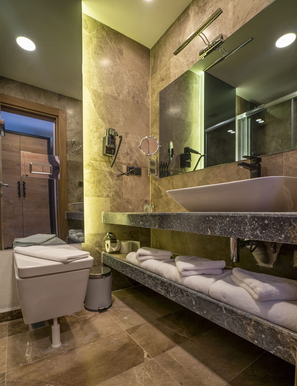 Premium bedding, Select Comfort beds, minibar, in-room safe