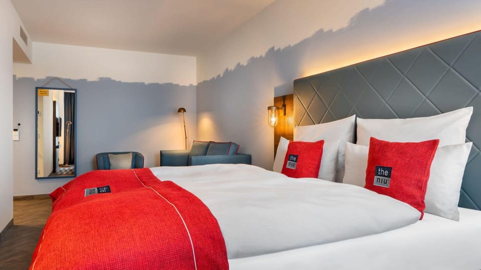 Hypo-allergenic bedding available, in-room safe, soundproofing