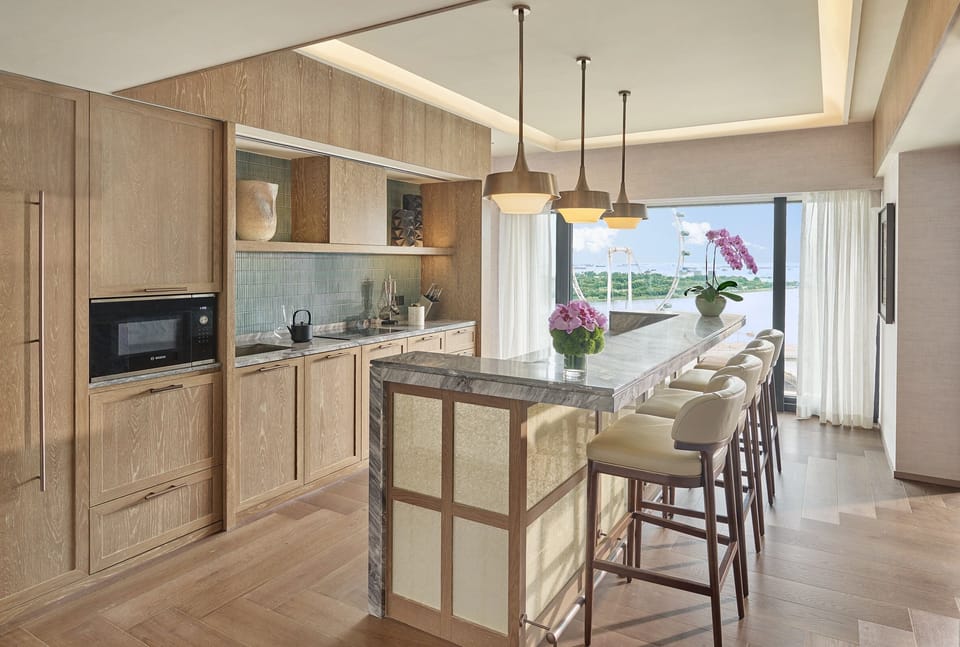 Royal Penthouse, 4 Bedrooms (Marina Bay) | Private kitchen | Espresso maker, electric kettle