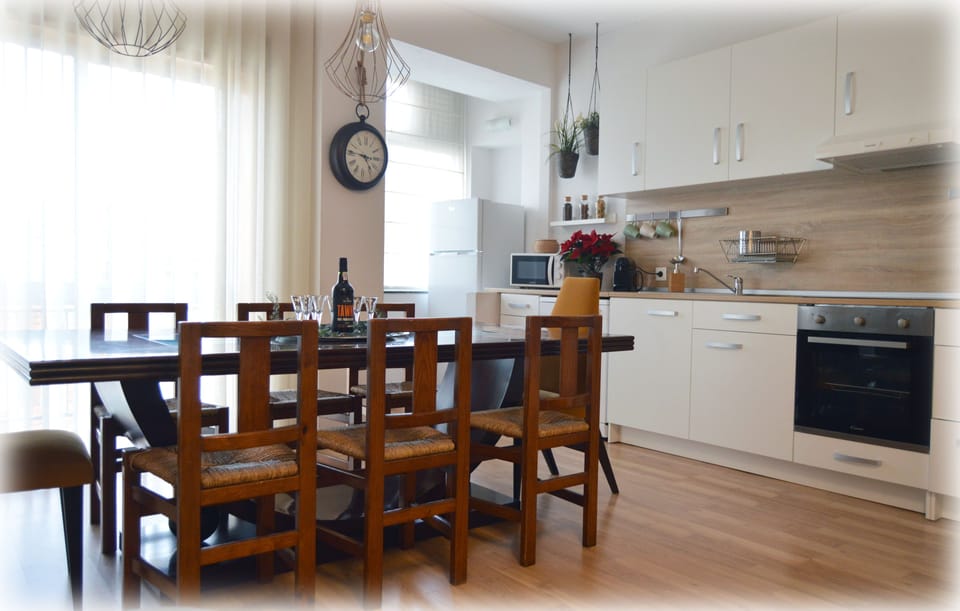 Country Apartment by JC Apartment in Porto
