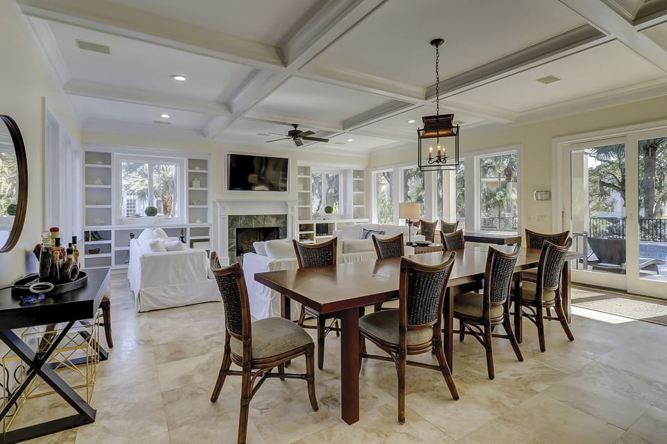 Main Floor Living Area