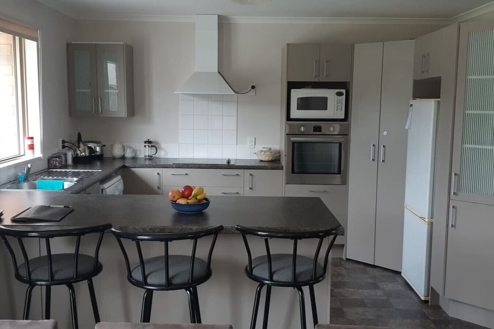 Handy breakfast bar.
