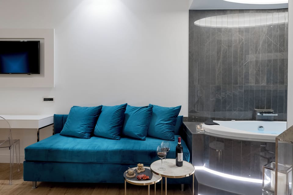 Suite | Down comforters, memory foam beds, minibar, in-room safe
