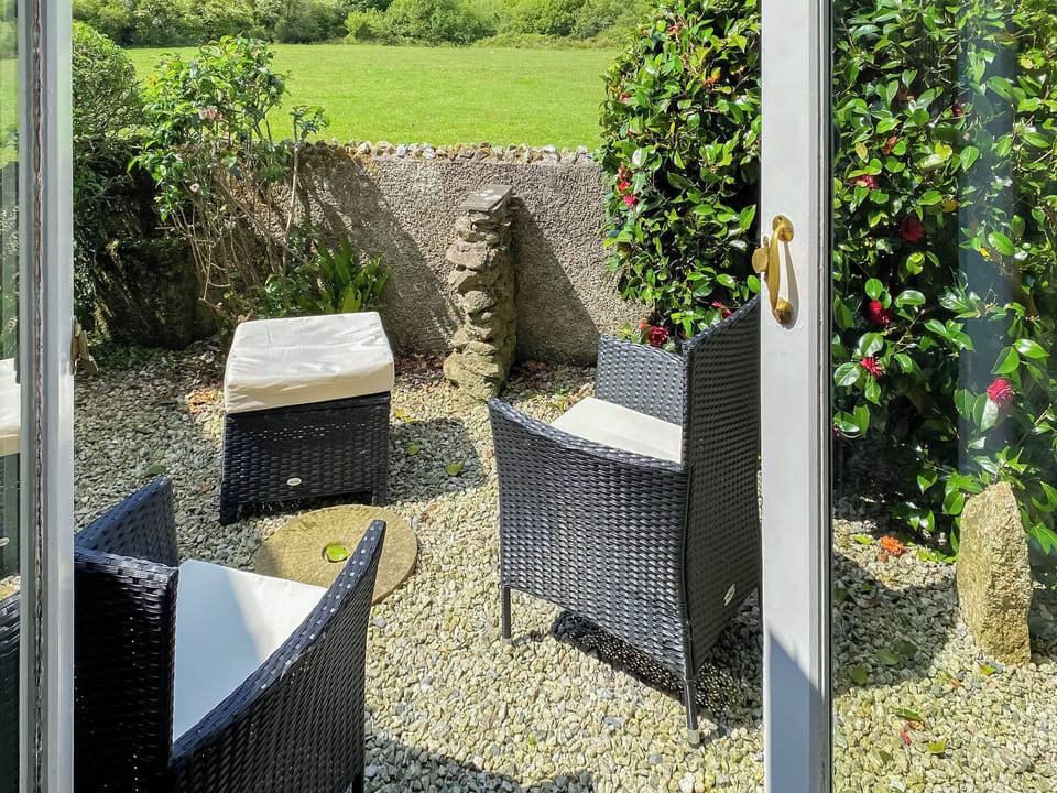 Sitting-out-area | High View - Sandy Barn Cottages, St Breward, Bodmin Moor