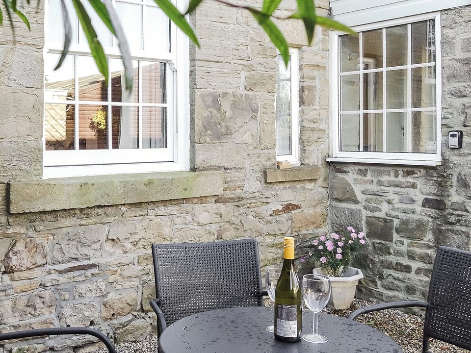Sitting-out-area | The Cottage, Hedley on the Hill, nr. Stocksfield