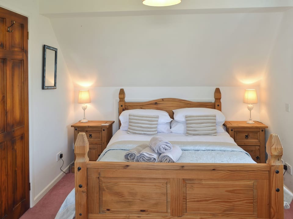 Cosy Double Bedroom | Grey Cottage, Pentraeth, Anglesey