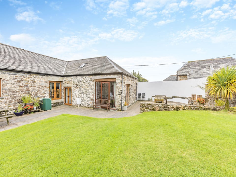 Exterior | Higher Churchtown Farm - The Place 2 B - Higher Churchtown Farm Barns, Tresmeer, near Launceston