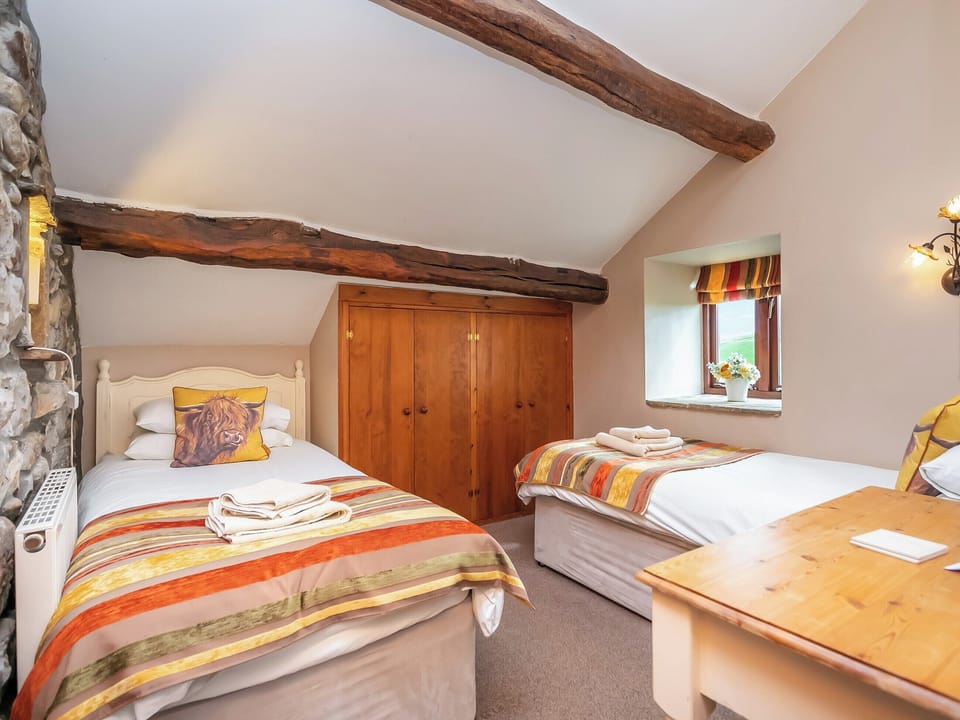 Twin bedroom | Higher Paradise, Horton-in-Craven, near Skipton