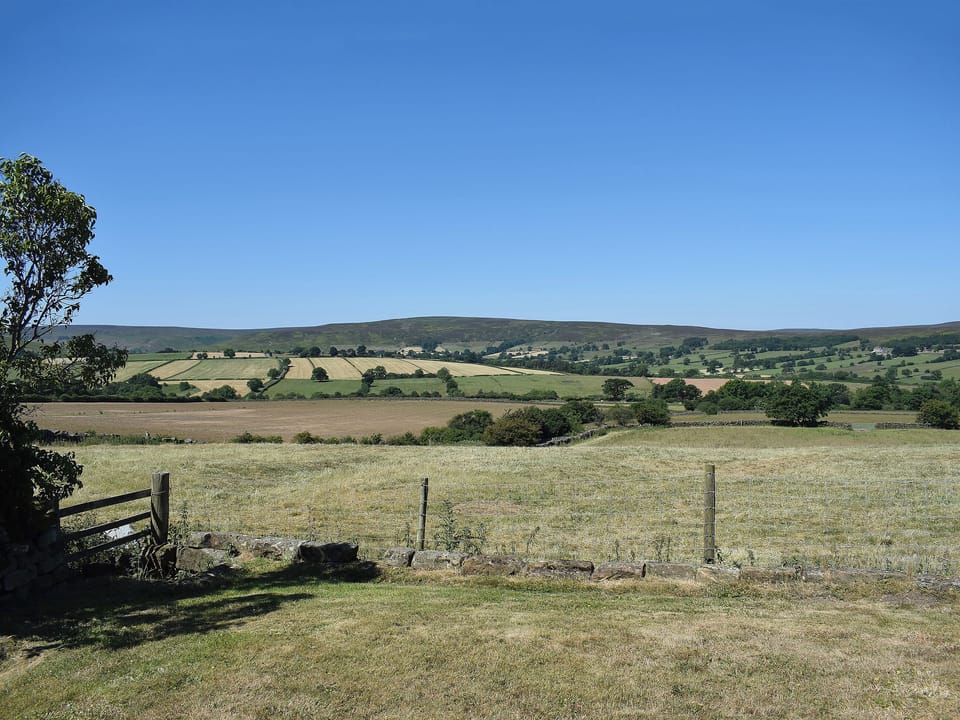 Far reaching rural views | The Byre, The Carthouse - Millinder House, Westerdale, near Castleton