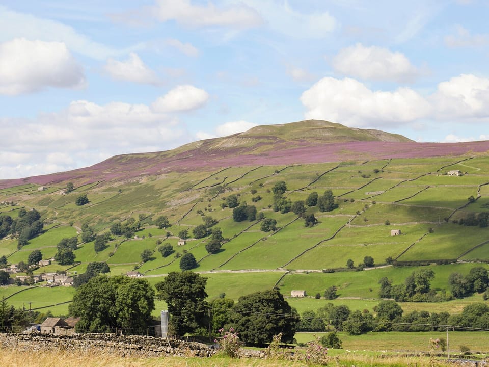 Double bedroom | Cuckoo Hill View, Reeth, near Richmond