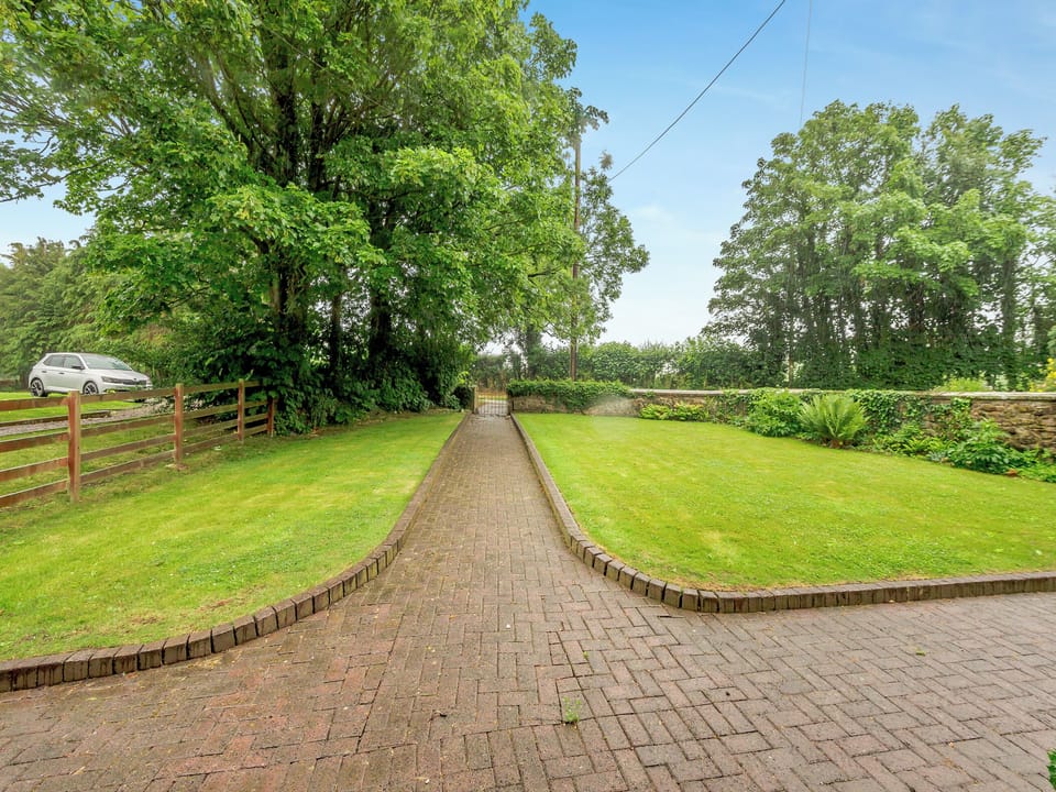 Outdoor area | Halls Bank Farm - Halls Bank Cottages, Arkleby, near Cockermouth