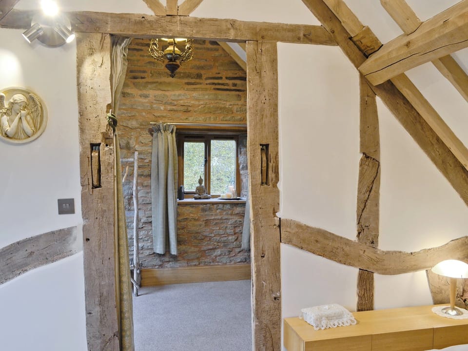 Double bedroom | Acorn Cottage, Bircher Common, nr. Leominster