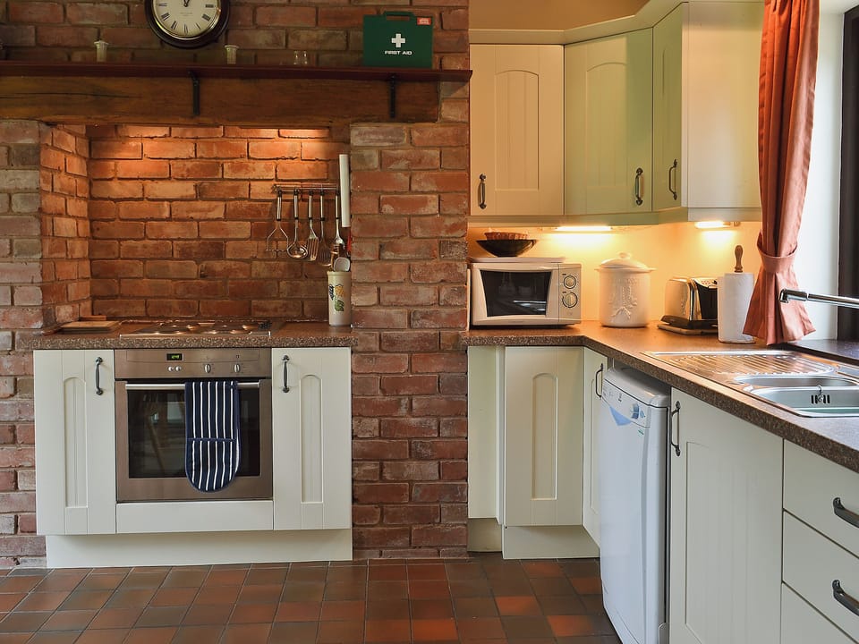 Kitchen/diner | Mill Cottage, Cradley, Malvern