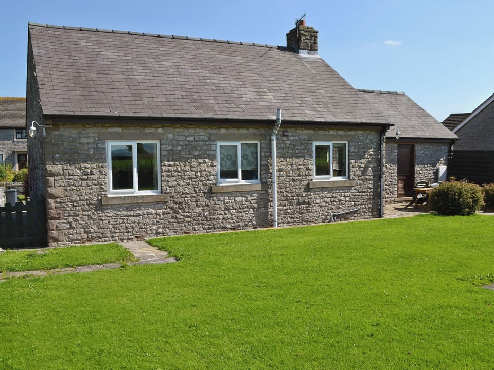 Garden with patio, furniture and barbecue | Goulday, Chelmorton, near Buxton