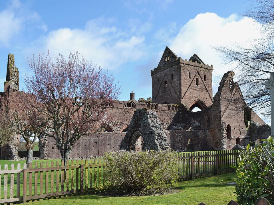 Sweetheart Abbey