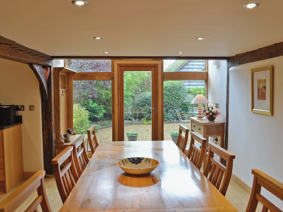 Open plan living/dining room/kitchen | The Barn, Monkwood, nr. Alresford