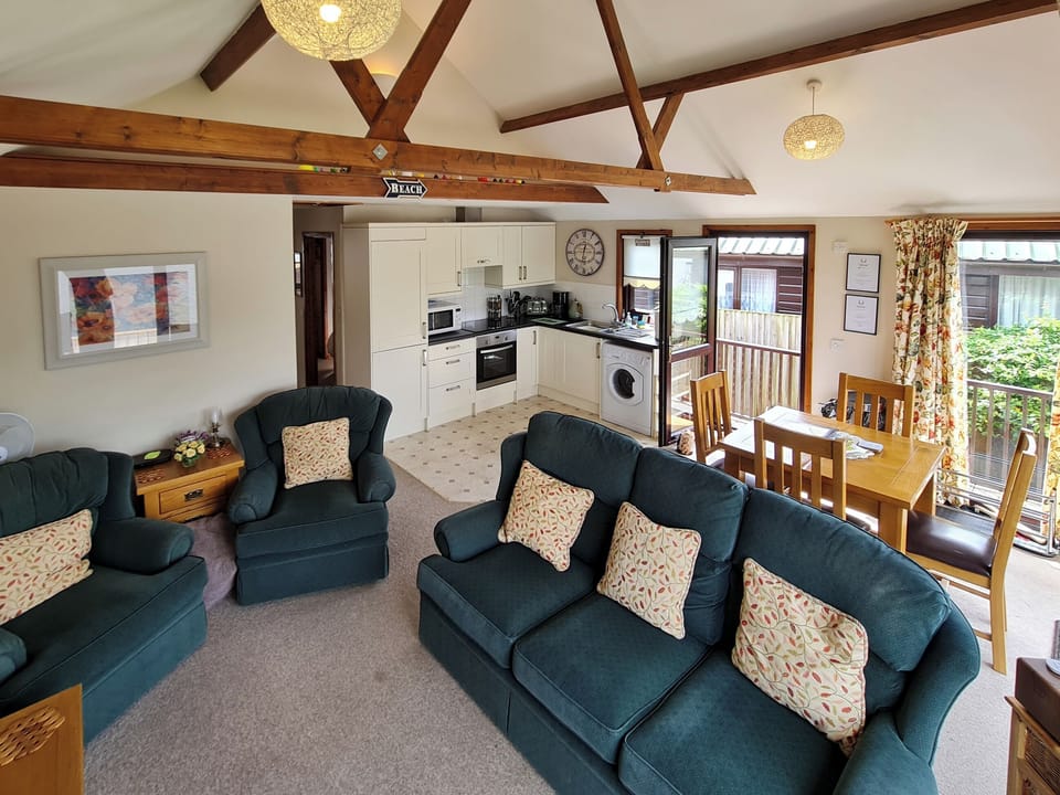 Open plan living space | Heron&rsquo;s View, Brundall