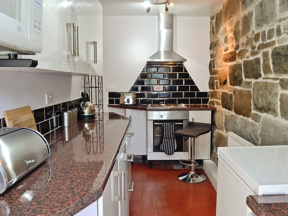 Kitchen | Ty Capel Gosen, Trefor, nr. Caernarfon