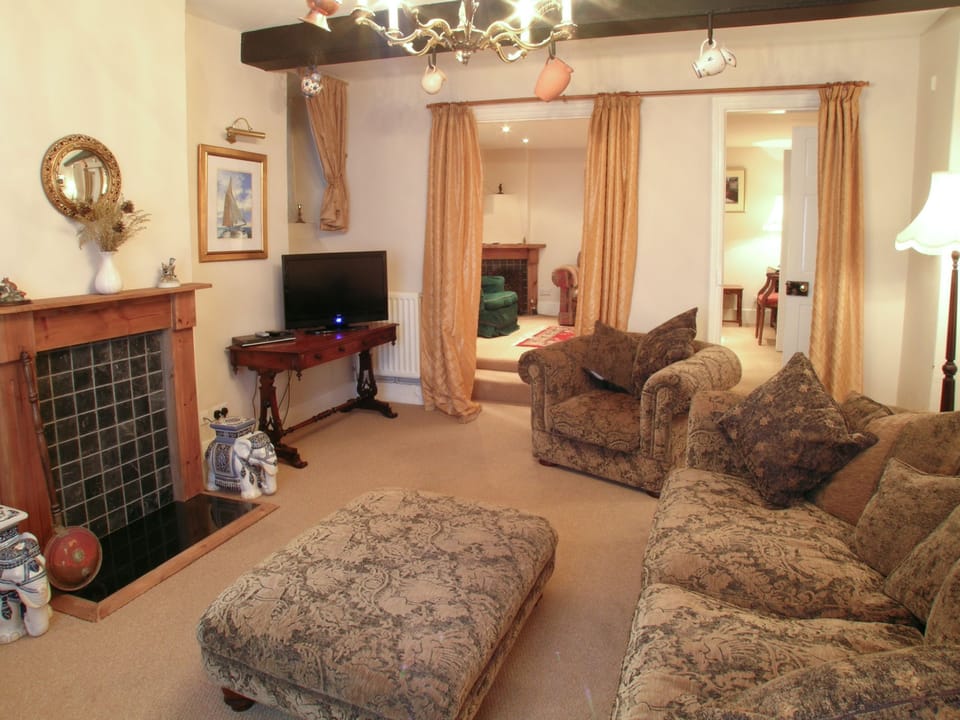 Double bedroom | Kings House, Beaumaris, Anglesey