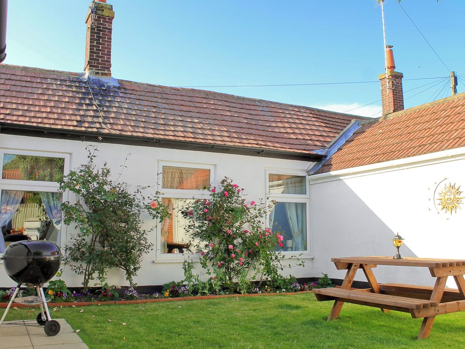 Exterior | Little Tern, Winterton-on-Sea, nr. Great Yarmouth