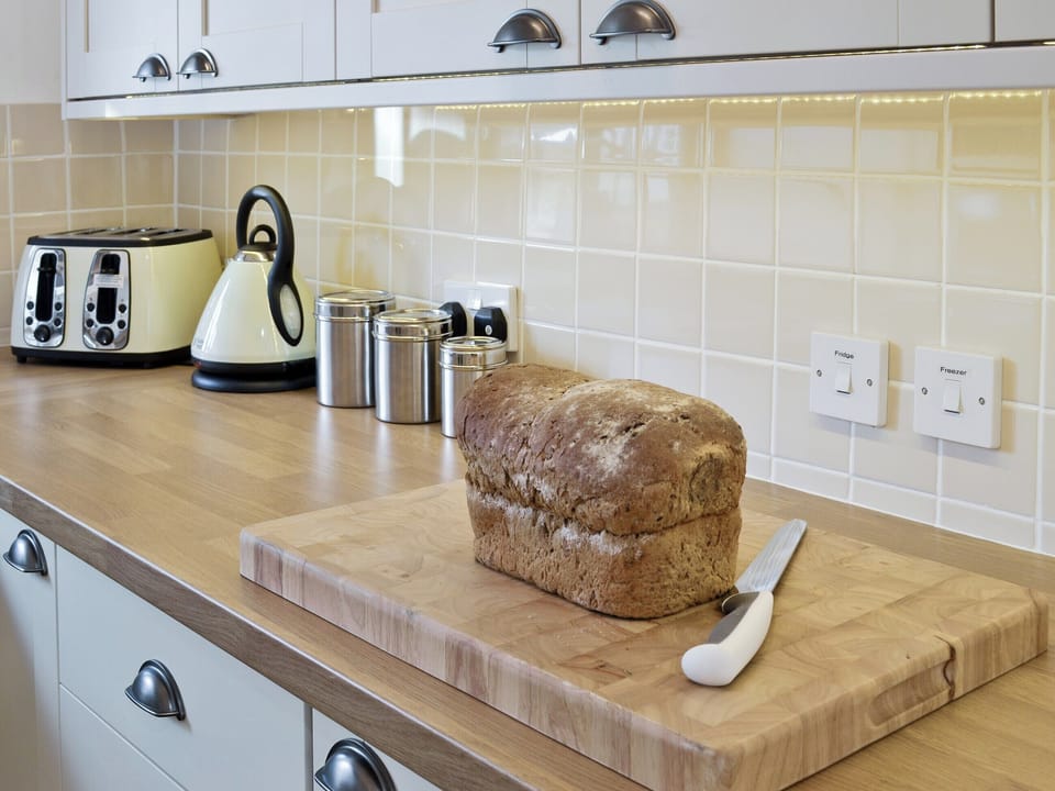 Open plan living/dining room/kitchen | Apple Cottage, Culmington, nr. Ludlow